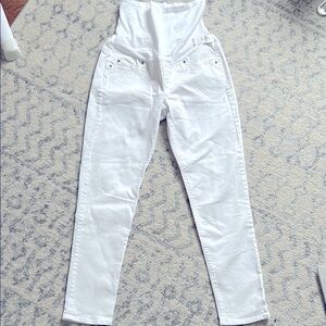 NWT Gap Women's Maternity White Jeans